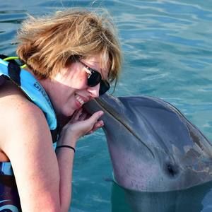 Meet your Posher, Becky